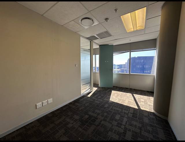 308M² OFFICE TO LET IN SANDTON CENTRAL